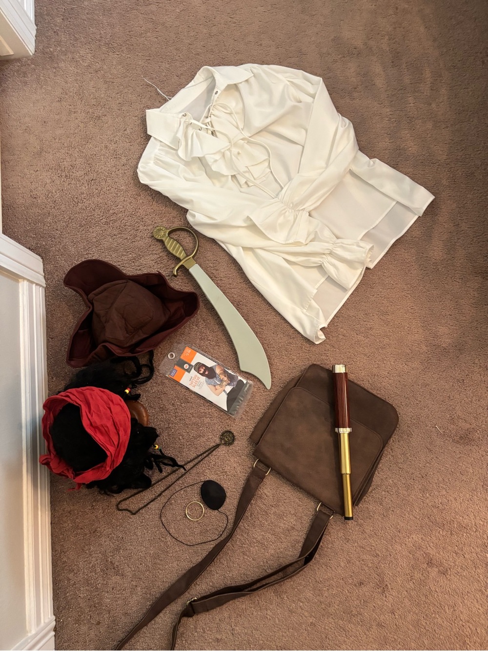 Pirate costume: Lace-up shirt, wig, hat, patch,tattoo, sword,bag,scope 9pc